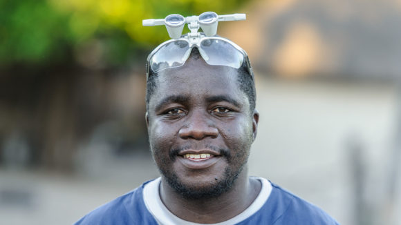 Dr Ndalela.